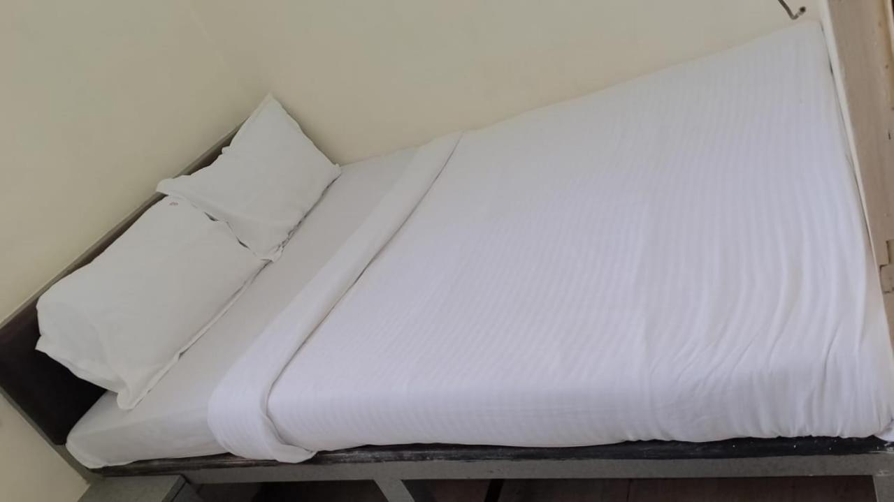 Hotel Urban Comfort 뭄바이 외부 사진